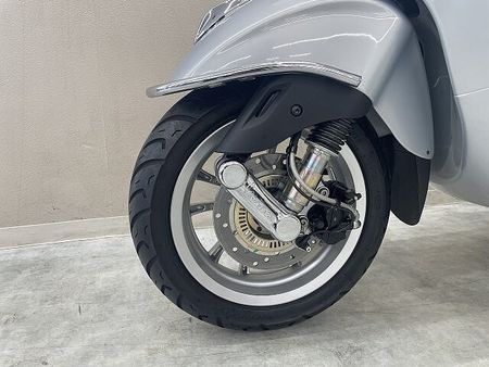ベスパ Primavera 125 プリマベーラ125 2018年モデル 純正トップケース装備 40