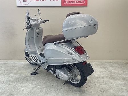 ベスパ Primavera 125 プリマベーラ125 2018年モデル 純正トップケース装備 8
