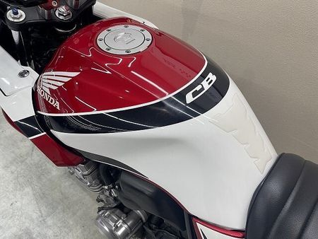 ホンダ CB400スーパーボルドール CB400スーパーボルドールRevo カスタムマフラー ハリケーン製ハンドル タックロール 31