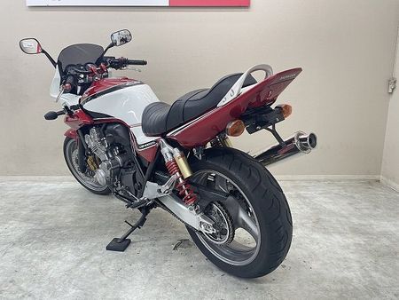 ホンダ CB400スーパーボルドール CB400スーパーボルドールRevo カスタムマフラー ハリケーン製ハンドル タックロール 8