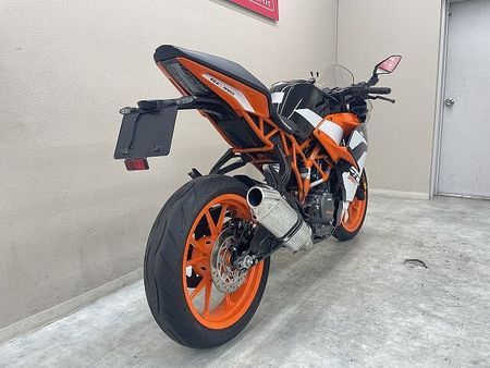 KTM RC390 RC390 DELKEVIC製マフラー エルゴシート装備 5