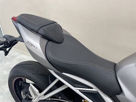 トライアンフ STREET TRIPLE ストリートトリプルRS 純正オプションARROW製マフラー装備 20