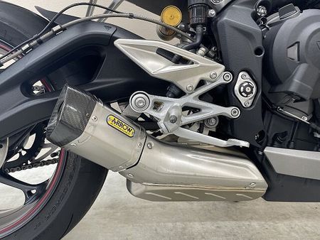 トライアンフ STREET TRIPLE ストリートトリプルRS 純正オプションARROW製マフラー装備 22