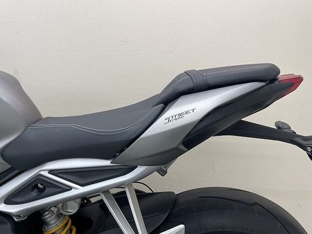 トライアンフ STREET TRIPLE ストリートトリプルRS 純正オプションARROW製マフラー装備 26