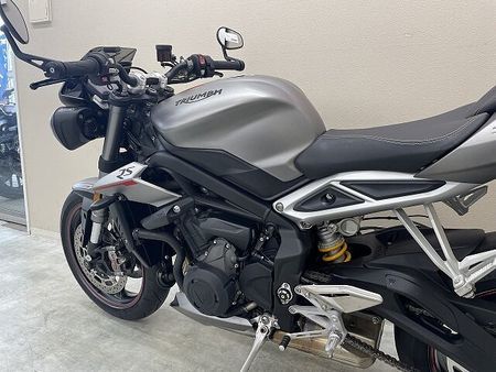 トライアンフ STREET TRIPLE ストリートトリプルRS 純正オプションARROW製マフラー装備 28