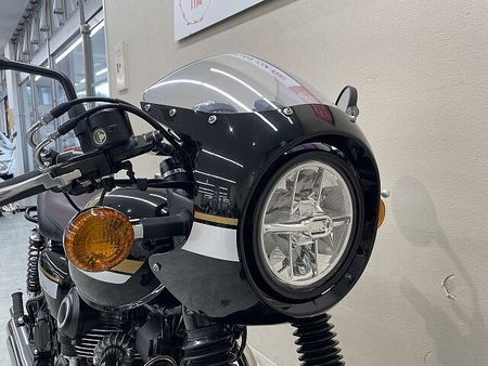 カワサキ W800 CAFE 【スピード納車】W800カフェ 2022年モデル エンジンガード グリップヒーター バック 12