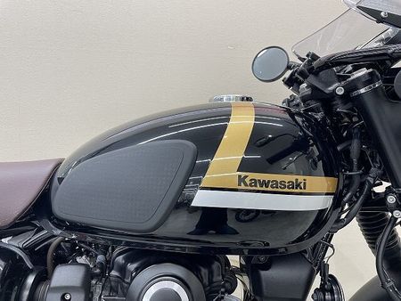 カワサキ W800 CAFE 【スピード納車】W800カフェ 2022年モデル エンジンガード グリップヒーター バック 16