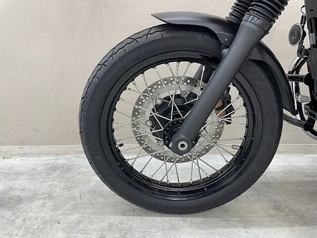 カワサキ W800 CAFE 【スピード納車】W800カフェ 2022年モデル エンジンガード グリップヒーター バック 31