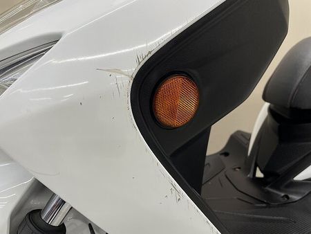 ヤマハ シグナスX SR シグナス125XSR 2015年モデル!! 33