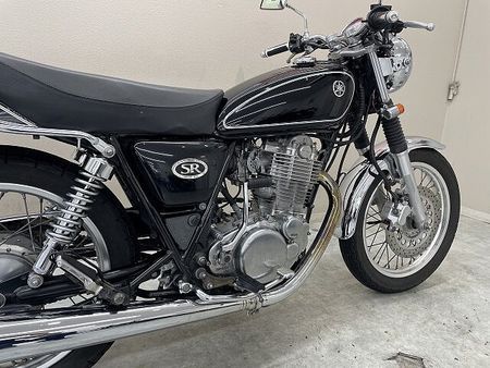 ヤマハ SR400 SR400 キャブモデル ハリケーン製ハンドル カスタムウィンカー装備 20