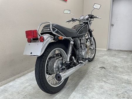 ヤマハ SR400 SR400 キャブモデル ハリケーン製ハンドル カスタムウィンカー装備 24
