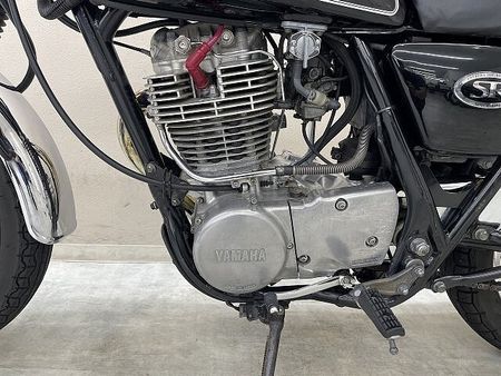 ヤマハ SR400 SR400 キャブモデル ハリケーン製ハンドル カスタムウィンカー装備 30
