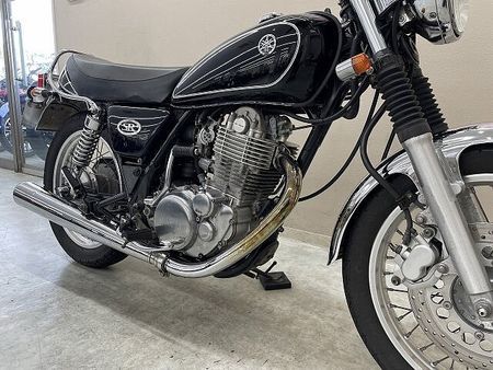 ヤマハ SR400 SR400 キャブモデル ハリケーン製ハンドル カスタムウィンカー装備 10