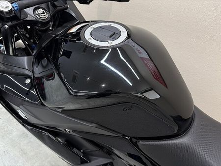 スズキ GSX250R GSX250R 2021年モデル スモークスクリーン グラブoー マルチバー USBポート 32
