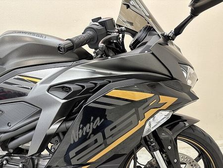 カワサキ ZX-25R NINJA ZX-25RSE ゼログラビティ製スクリーン 前後カメラ付きドラレコ LEDウ 16