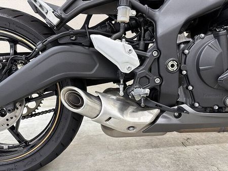 カワサキ ZX-25R NINJA ZX-25RSE ゼログラビティ製スクリーン 前後カメラ付きドラレコ LEDウ 22