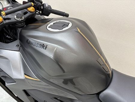 カワサキ ZX-25R NINJA ZX-25RSE ゼログラビティ製スクリーン 前後カメラ付きドラレコ LEDウ 31