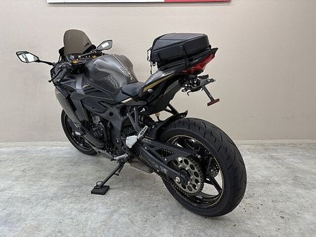 カワサキ ZX-25R NINJA ZX-25RSE ゼログラビティ製スクリーン 前後カメラ付きドラレコ LEDウ 7