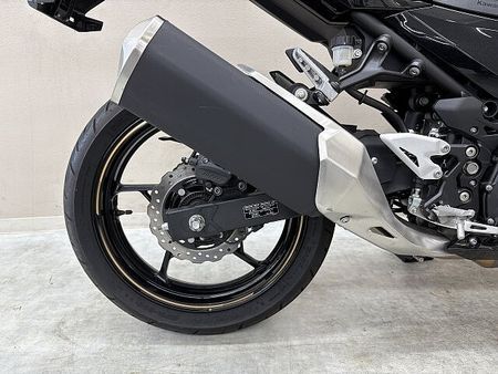 カワサキ ニンジャ 400 NINJA400 2020年モデル マルチバー USBポート装備 25