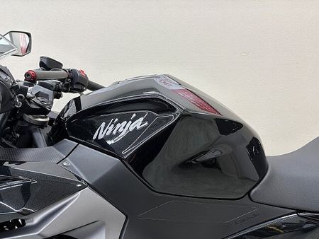カワサキ ニンジャ 400 NINJA400 2020年モデル マルチバー USBポート装備 33