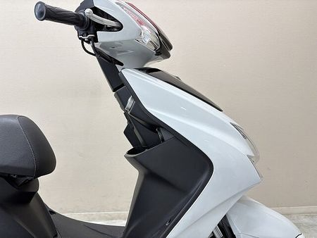 ヤマハ シグナスX SR シグナス125XSR 2020年モデル アクセサリーソケット装備 15