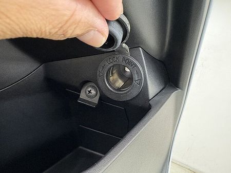 ヤマハ シグナスX SR シグナス125XSR 2020年モデル アクセサリーソケット装備 18