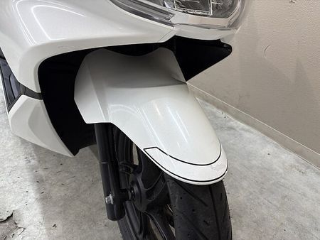 ホンダ PCX125 PCX125 カスタムシート ロッドホルダー トップケース装備!! 13