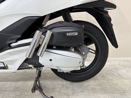 ホンダ PCX125 PCX125 カスタムシート ロッドホルダー トップケース装備!! 24