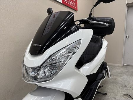ホンダ PCX125 PCX125 カスタムシート ロッドホルダー トップケース装備!! 31