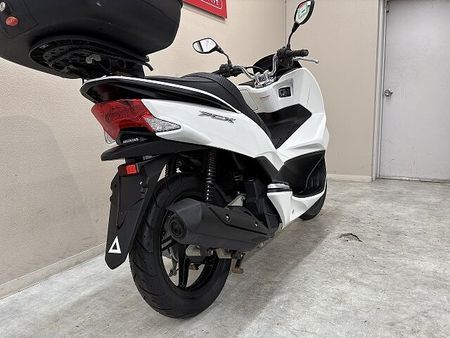 ホンダ PCX125 PCX125 カスタムシート ロッドホルダー トップケース装備!! 5