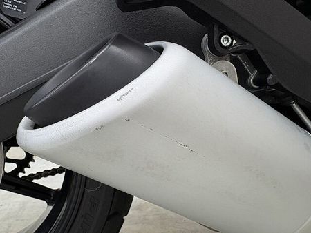 ドゥカティ Scrambler Urban Enduro スクランブラーアイコン メーターバイザー フェンダーレスキット装備 22
