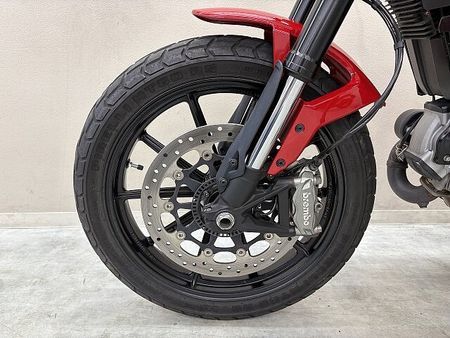 ドゥカティ Scrambler Urban Enduro スクランブラーアイコン メーターバイザー フェンダーレスキット装備 31