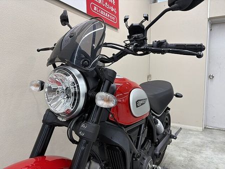 ドゥカティ Scrambler Urban Enduro スクランブラーアイコン メーターバイザー フェンダーレスキット装備 32