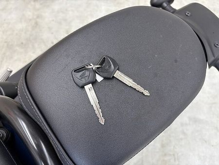 ホンダ レブル 250 レブル250ABS 20Q0年モデル USBポート装備 34