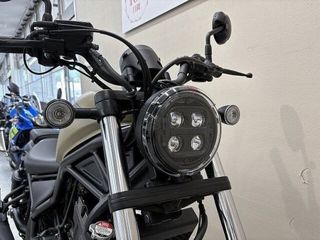 ホンダ レブル 250 レブル250 ABS グリップヒーター バックサポート USBポート装備 11