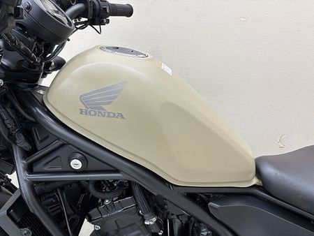 ホンダ レブル 250 レブル250 ABS グリップヒーター バックサポート USBポート装備 26