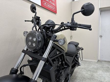 ホンダ レブル 250 レブル250 ABS グリップヒーター バックサポート USBポート装備 30