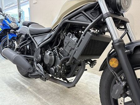 ホンダ レブル 250 レブル250 ABS グリップヒーター バックサポート USBポート装備 9
