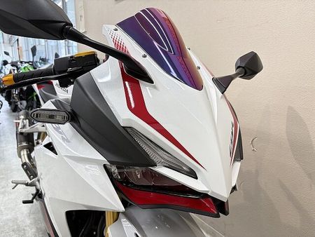 ホンダ CBR250RR (MC51) CBR250RR【マル得】 アクラポヴィッチ製マフラー 純正OPクイックシフター USBポ 11