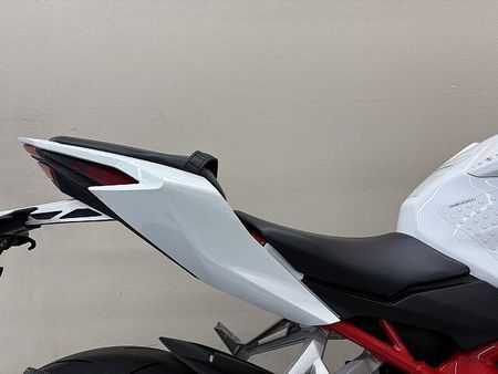 ホンダ CBR250RR (MC51) CBR250RR【マル得】 アクラポヴィッチ製マフラー 純正OPクイックシフター USBポ 20