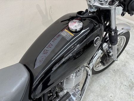 ヤマハ SR400 SR400 2014年モデル サドルバックサポート装備 17