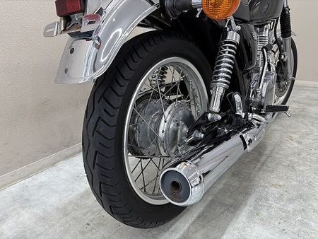 ヤマハ SR400 SR400 2014年モデル サドルバックサポート装備 21