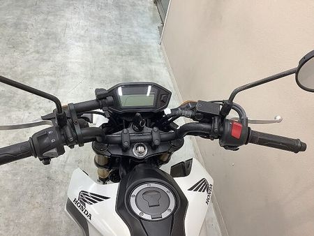 ホンダ グロム グロム キタコ製マフラー フェンダーレスキット USBポート装備 40