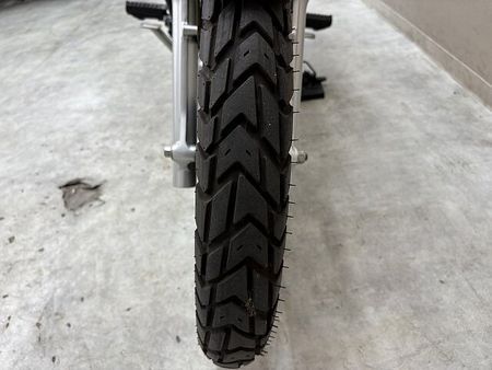 ホンダ クロスカブ110 クロスカブ110 ヨシムラ製マフラー YSS製リアショック ライトガード センターキャリア 15