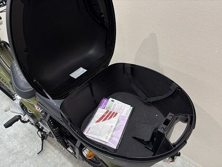 ホンダ クロスカブ110 クロスカブ110 ヨシムラ製マフラー YSS製リアショック ライトガード センターキャリア 25