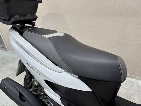 ヤマハ トリシティ トリシティ125 2015年モデル 純正トップケース装備 16
