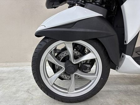 ヤマハ トリシティ トリシティ125 2015年モデル 純正トップケース装備 27