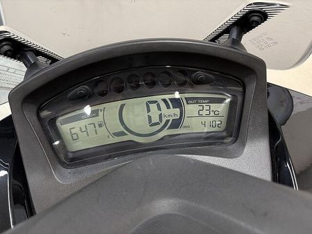 ヤマハ トリシティ トリシティ125 2015年モデル 純正トップケース装備 30