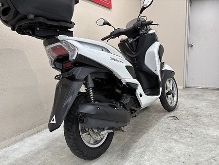 ヤマハ トリシティ トリシティ125 2015年モデル 純正トップケース装備 5