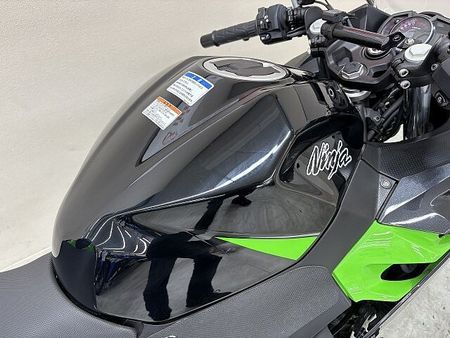 カワサキ ニンジャ 400 NINJA400 2019年モデル フレームスライダー マルチバー USBポート装備 18